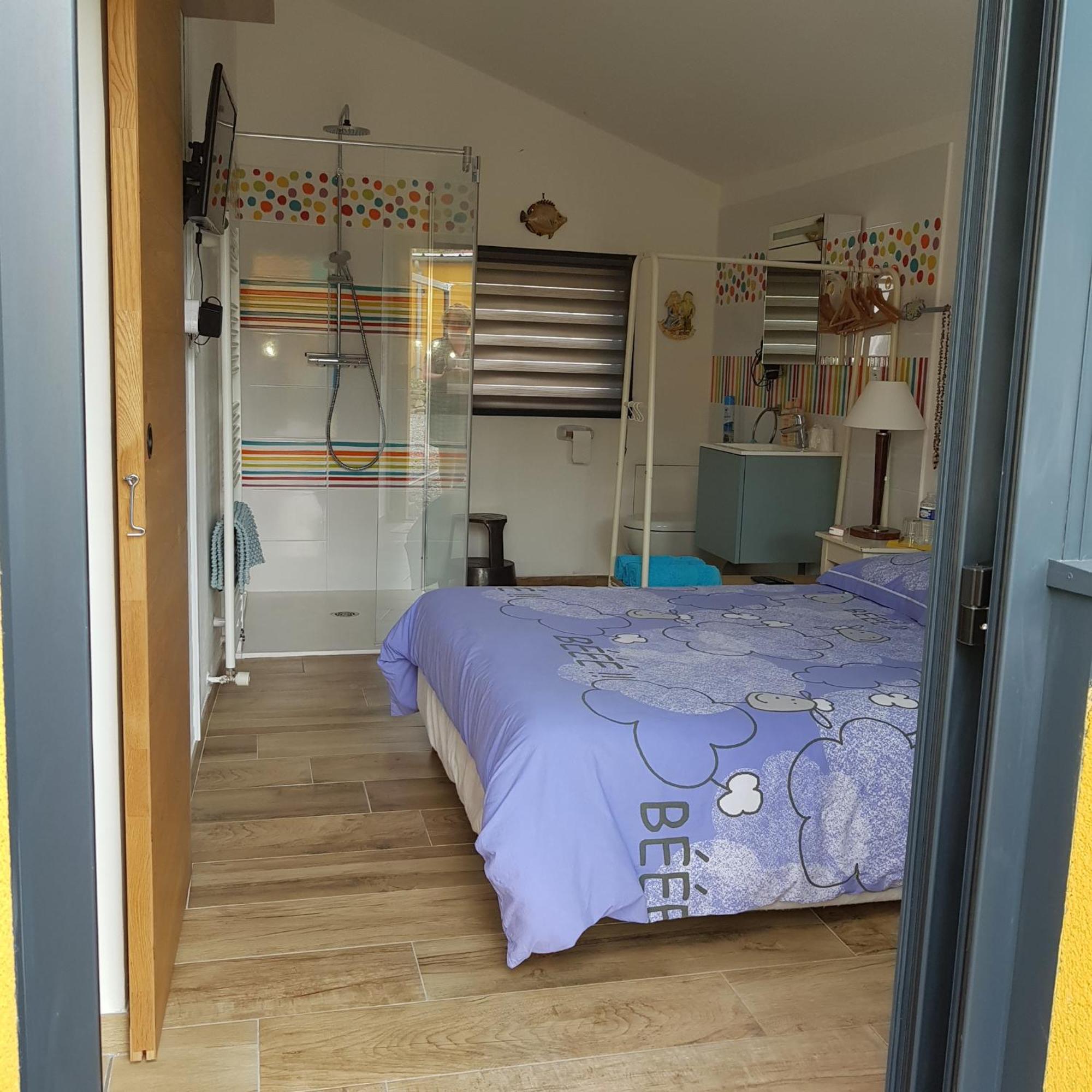 Bed and Breakfast Le Jardin à Coudeville-sur-Mer Extérieur photo