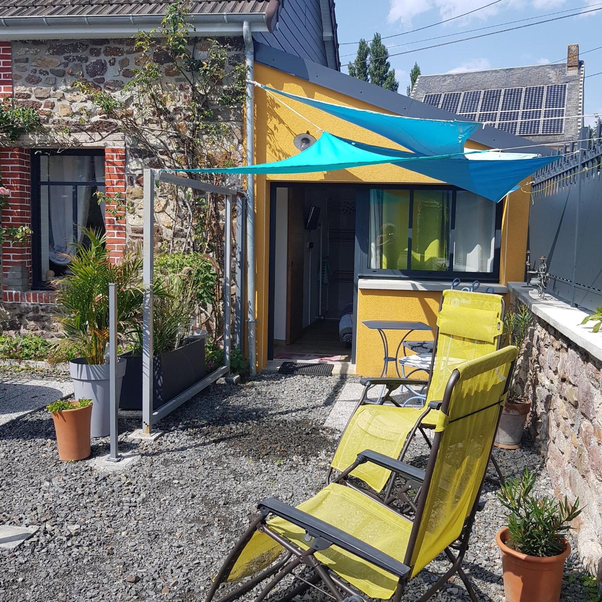 Bed and Breakfast Le Jardin à Coudeville-sur-Mer Extérieur photo